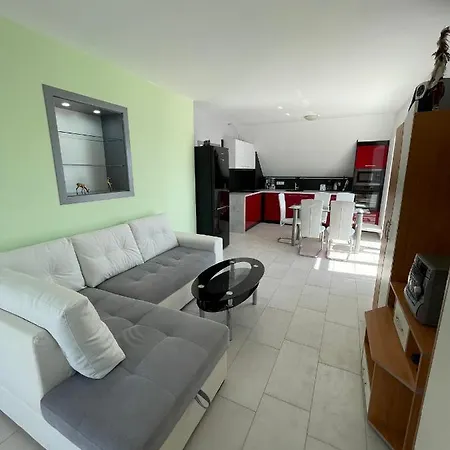 Pearl Sunshine Appartments Apartament