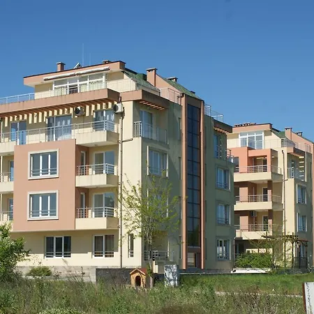 Pearl Sunshine Appartments Lägenhet Primorsko